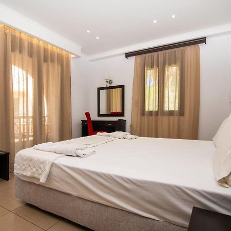 Riviera Perdika Hotel Zewnętrze zdjęcie