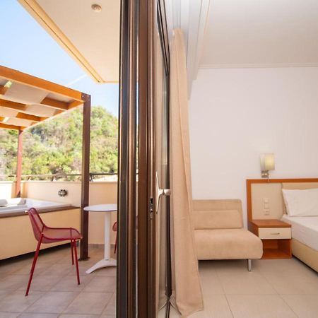 Riviera Perdika Hotel Zewnętrze zdjęcie